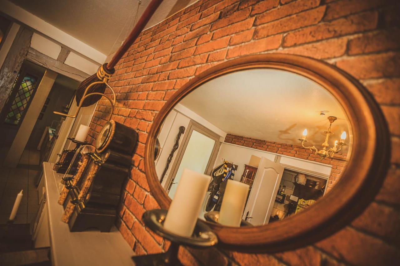 Repaire Du Sorcier Un Apartement Magique トロワ エクステリア 写真
